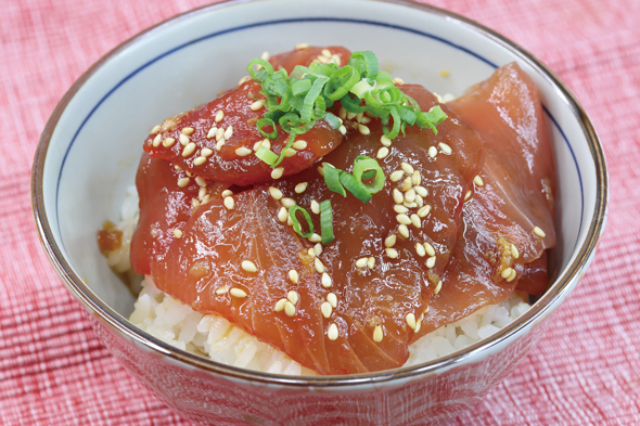 めばちマグロの梅漬け丼
